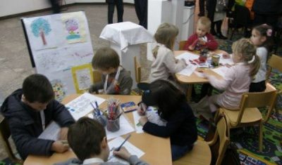 image001